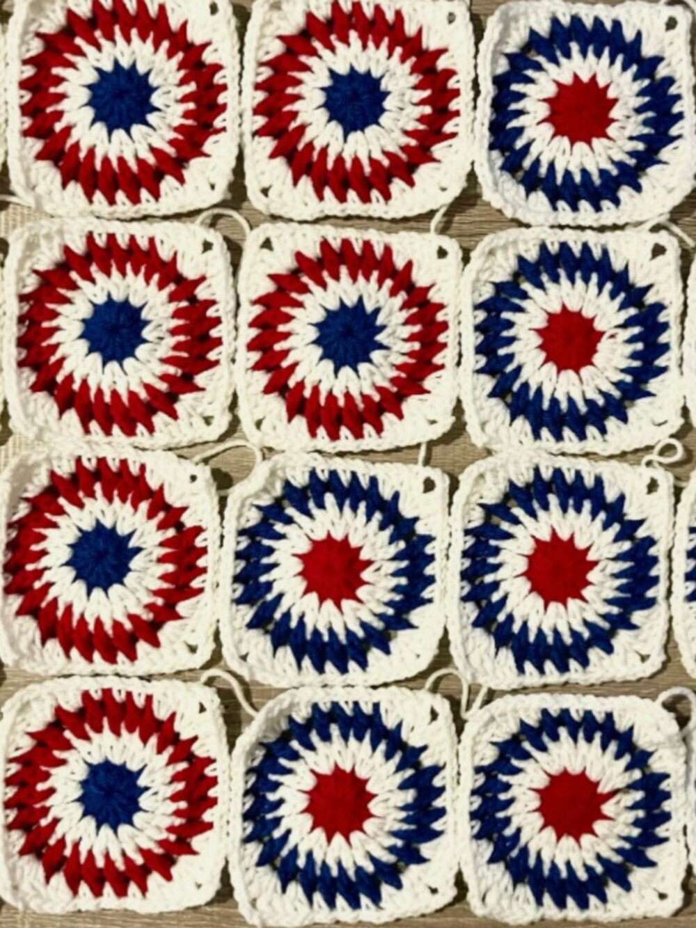 20 Handmade Starburst Squares - Americana DIY Fashion & Home